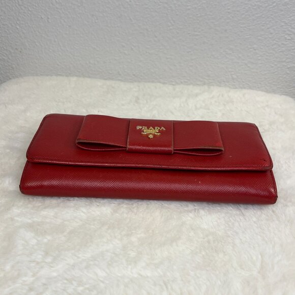 Pre-Loved Prada Red Saffiano Fiocco Bow Long Bifold Wallet - Picture 6 of 16
